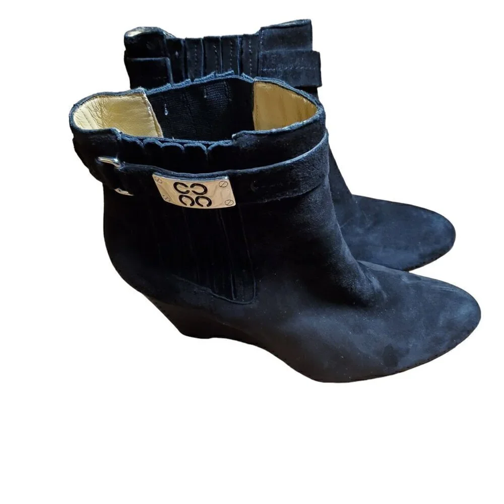 Coach Letty Suede Ankle Wedge Heel Boots Bootie Metal Logo Black Womens‎ 7.5 B